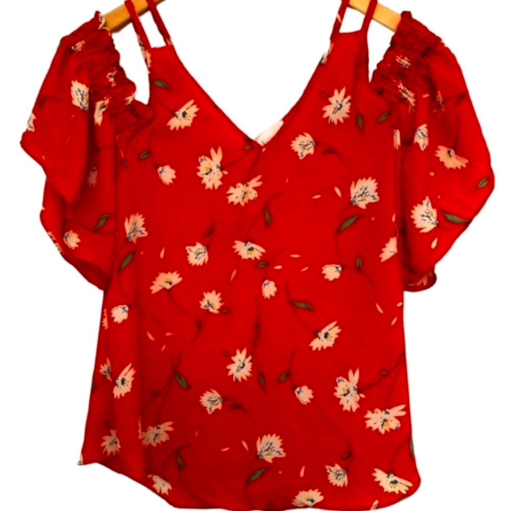 SIENNA SKY Lightweight Blouse